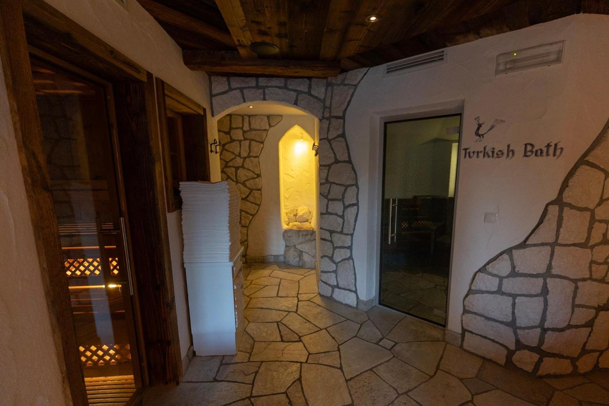 Dorfhotel Beludei Santa Cristina Val Gardena Luaran gambar