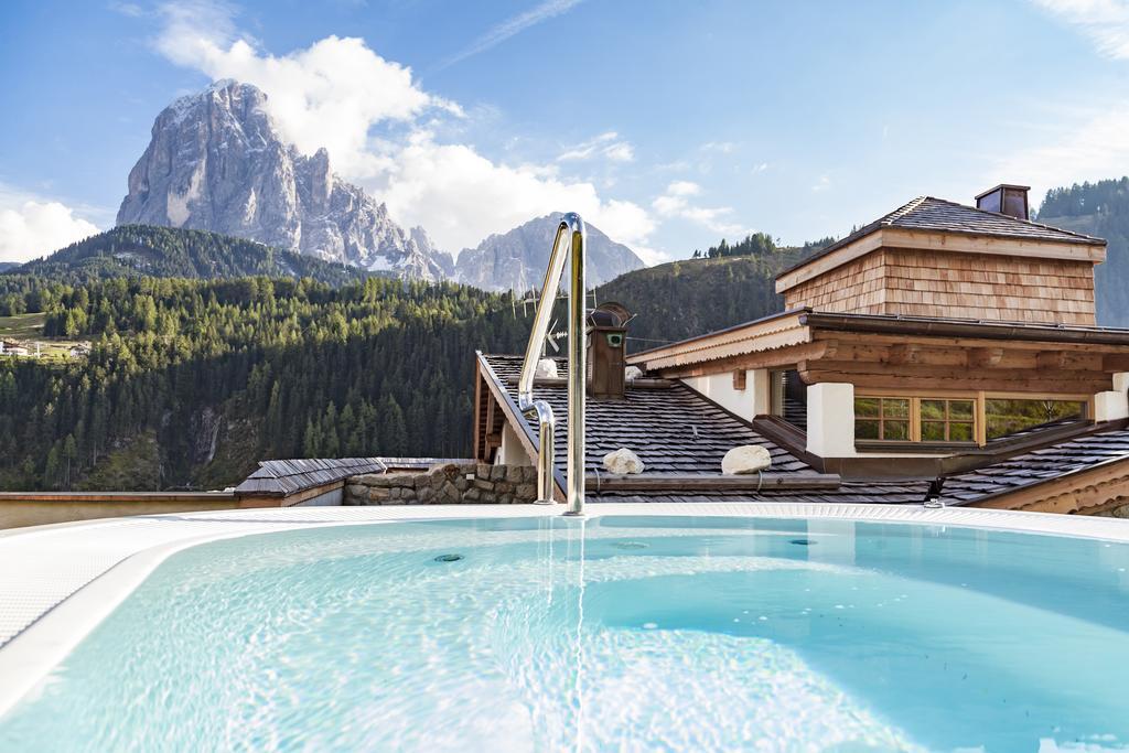 Dorfhotel Beludei Santa Cristina Val Gardena Luaran gambar